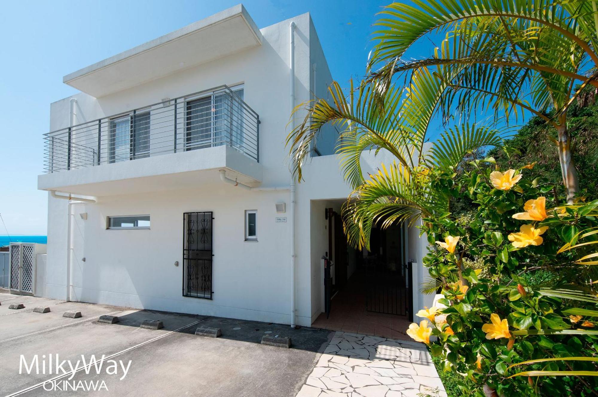 Villa Okinawa Milky Way Yomitan Exterior foto